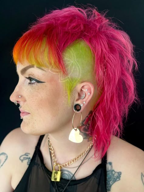 Half Shaved Hair Medium, Rainbow Mullet, Mullet Hair Color Ideas, Unique Short Haircuts, Non Binary Hair, Pixie Mohawk, Blue Hair And Pronouns, Perky Goth, Haircut Reference