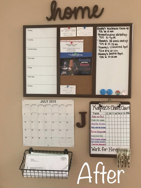 Family Planning Wall, Home Command Center Wall, Diy Family Command Center, Command Center Wall, Family Command Center Wall, Workspace Diy, Family Planner Wall, Command Center Organization, Diy Command Center