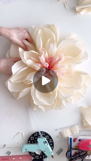 Crepe Paper Peony, Pinners Conference, Large Paper Flowers Diy, Fiesta Decor, Crepe Paper Flowers Diy, Paper Peony, Make It Monday, Paper Peonies, Fiesta Decorations