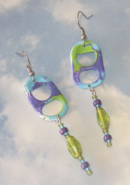 Purple/Turquoise/Kiwi Pop Tab Earrings by Cheryl's Art Box, via Flickr Tab Jewelry, Pop Top Crafts, Tab Earrings, Lon Bia, Soda Tab Crafts, Can Tab Crafts, Pop Tab Crafts, Soda Tab, Soda Can Crafts