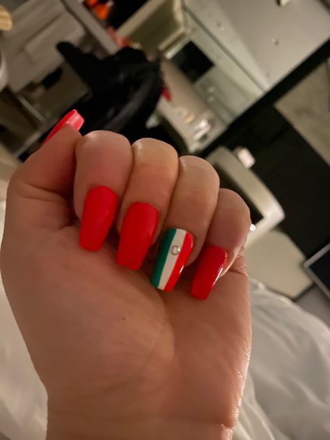 Mexico flag Mexico Flag Nails, Mexican Nails Designs Acrylic, Mexican Nails Designs, Nail Ideas Red, Mexico Nails, Mexican Nails, Flag Nails, Mexico Flag, Event Center