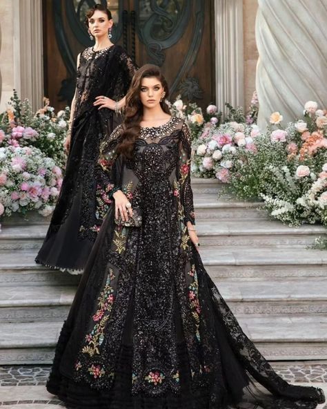 BACK IN STOCK‼️🤩 Maria B Embroidered Unstitched is now available on Express Shipping 🚚💜 Satin Undershirt, Black Dupatta, Hand Embellishment, Organza Shirt, Organza Sleeves, Embroidered Chiffon, Embroidered Organza, Maria B, Chiffon Dupatta