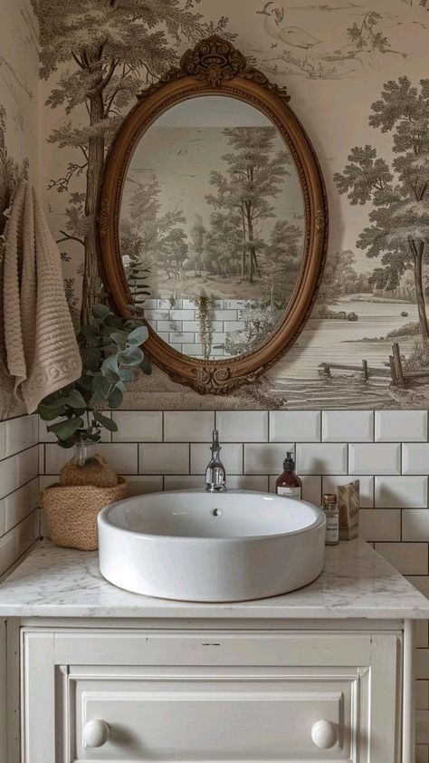 Timeless Bathroom Design, Country Interiors, Timeless Bathroom, Powder Room Design, Room Deco, Vintage Bathroom, Decoration Inspiration, Rustic Bathroom, Black Bathroom