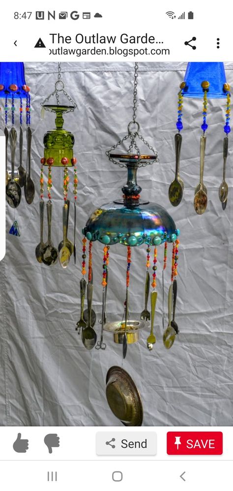 Diy Outdoor Wind Chimes, Teapot Windchime Diy, Recycled Windchimes, Wind Chimes Homemade How To Make Easy Diy, Wind Chimes Diy Suncatchers, Handmade Wind Chimes Crafts, Diy Wind Chimes Recycled, Windchimes Homemade, Hippie Garden Ideas