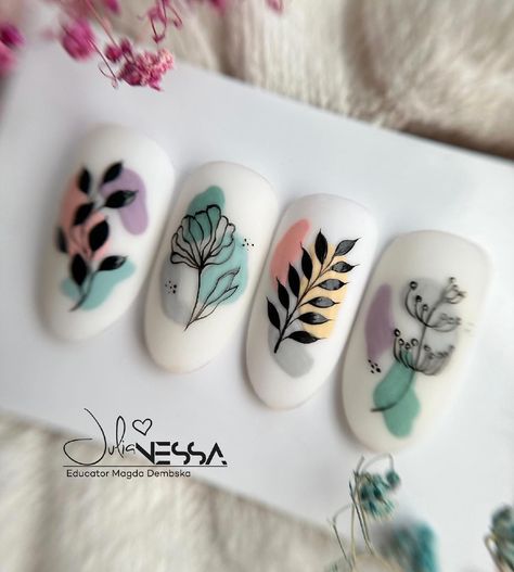 Stamping Gel Nails, Stamping Nail Art Ideas, Leaf Nail Art Designs, Otoño Nails, Fall Nail Art Ideas, Leaf Nail Art, Nail Art Wheel, Tape Nail Art, Bridal Nails Designs