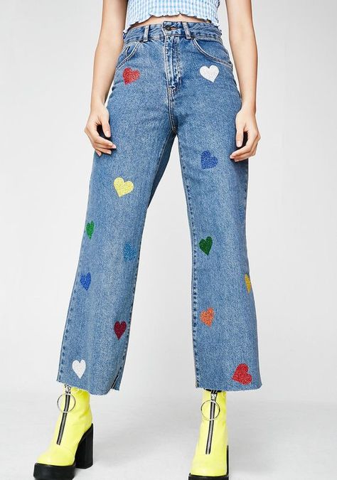 Heart Pants, Diy Heart, The Ragged Priest, Diy Vetement, Love Wins, Ragged Priest, Painted Jeans, Denim Diy, Painted Clothes