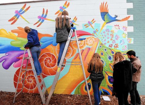 As Grayslake Central High School students wrap up their second downtown mural, their teacher hopes the number of interested businesses continues to snowball. High School Murals, High School Mural, Honors Society, Technology Classroom, Colors Mixing, School Murals, Color Plan, Colorful Murals, Mural Ideas