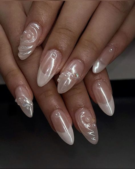 Clean Girl Nails Short, Short Nails Almond, Sims4 Build, Clean Girl Nails, Nails Bride, Hoco Nails, Engagement Nails, Girl Nails, Nails Fake