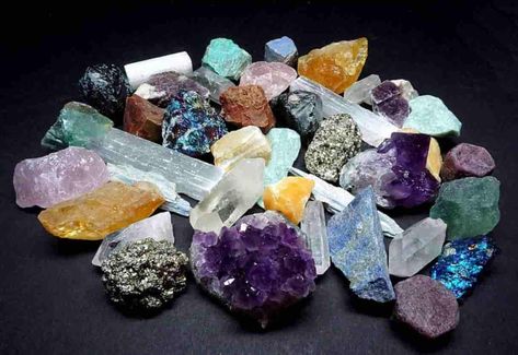 Rock Forming Minerals : 10 Most Common Rock Forming Minerals Gemstones Crystals, Clear Thinking, Spiritual Protection, Rock Collection, Mineral Stone, Gems And Minerals, Smokey Quartz, Crystals Minerals, Black Crystals