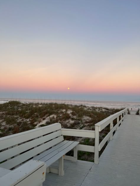 Carolina Do Norte, Saint Augustine Beach, Florida Beach House, St Augustine Florida, Coastal Life, Saint Augustine, Pretty Sky, Sunset Pictures, Summer Dream