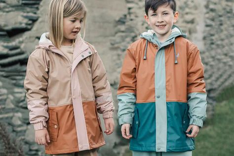 Kids Raincoats, Raincoat Outfit, Raincoat Kids, Korean Drama Songs, Color Block Jacket, Kids Outerwear, Winter Wardrobe, Runway Fashion, Rain Jacket