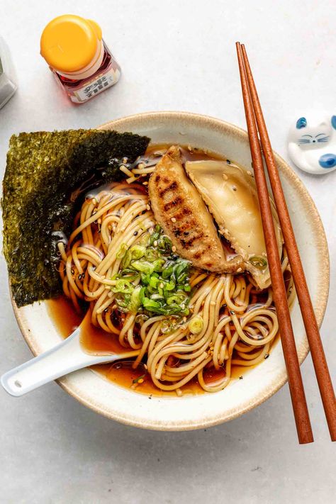 Easy Vegan Shoyu Ramen (5-Minutes!) - Okonomi Kitchen Vegan Shoyu Ramen, Sauce For Ramen, Shoyu Sauce, Okonomi Kitchen, Ramen Ingredients, Bbq Pulled Jackfruit, Hot Ramen, Vegan Tikka Masala, Ramen Toppings