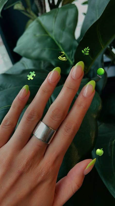 Green Gel Nails Almond, Nails 2023 Trends Summer Green, Save Green Almond Nails, Lime Green Nail Tips, Colorful French Almond Nails, Lime Green Nails Design Short, Lime Color Nails, Green French Manicure Nails, Green French Pedicure