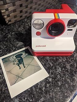 Polaroid Now Gen 2 Instant Camera - Red: Amazon.co.uk: Electronics & Photo Polaroid Now Plus, Polaroid Now, Instant Film Camera, Amazon Wishlist, Polaroid Camera, Multiple Exposure, Instant Film, Amazon Uk, Instant Camera