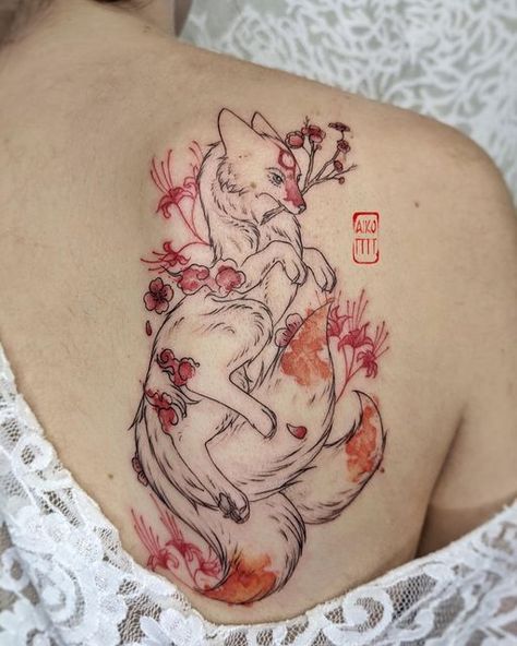 Kitsune Fox Tattoo, Fox Tattoo Men, Red Fox Tattoos, Chameleon Tattoo, Dragon Tattoo Ideas, Fox Tattoo Design, Tattoo Uk, Bulldog Tattoo, Animal Tattoo Ideas