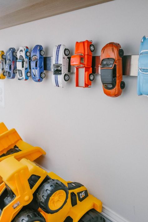 DIY Easy Toy Car Storage Display Idea - Simply Every Toy Car Storage Ideas, Hot Wheels Wall Storage, Car Storage Ideas, Hot Wheels Cars Storage, Matchbox Car Storage, Diy Toy Car, Room Organization Hacks, Toy Car Display, Diy Toys Car