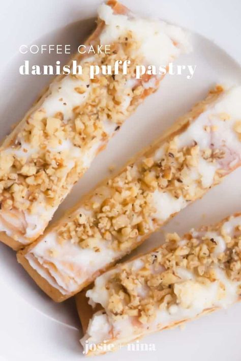 The perfect Christmas morning sweet treat. Danish Puff Pastry is a flaky pastry with an almond pâte á choux filling. #puffpastry #almond #coffeecake Choux Filling, Danish Pastry Recipe, Danish Puff, Easy Danish, Danish Bakery, Brunch Dessert, Almond Pastry, Pastry Recipe, Danish Pastry