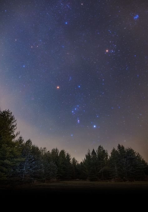 Nightscape Photography, Constellation Orion, Make Yourself Happy, Milky Way Photography, Orion Constellation, Dark Sky, Starry Night Sky, Cloudy Sky, Look At The Stars