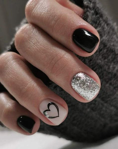 Black Valentines Day Nails, Black Valentines Day, Black Valentines, Edgy Vibes, Valentines Day Nails, Nails Yellow, Short Gel Nails, Cute Gel Nails, Nail Art Wedding