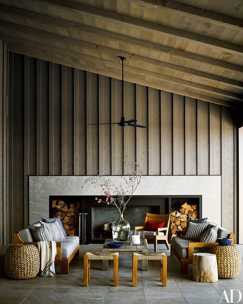 Russell Groves Creates a Napa Valley Refuge for a Young Family | Architectural Digest Mantel Styling, Diy Outdoor Decor, Fireplace Wall, Fireplace Mantle, Fireplace Design, A Living Room, Fireplace Surrounds, Napa Valley, Architectural Digest