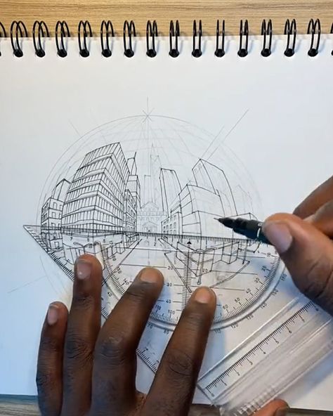 Drawing in a five point perspective | art | The five point perspective opens up a whole new level to art 😯 😯 | By UNILAD Five Point Perspective, 5 Point Perspective Drawing, Point Perspective Art, 5 Point Perspective, Reactions Drawing, Four Point Star, Messy Mind, Anime Ichigo, Bleach Anime Ichigo