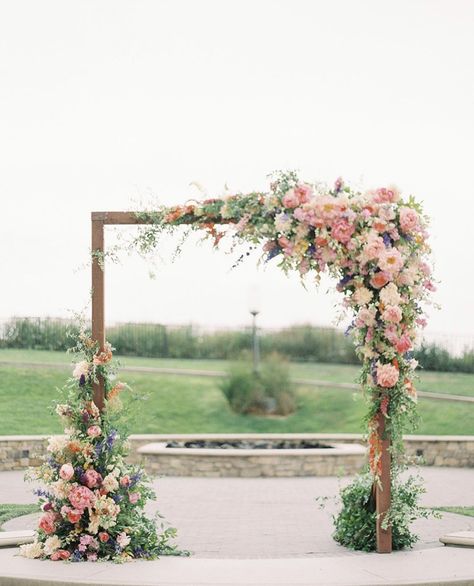 Rectangle Arbor Wedding Flowers, Spring Arbor Wedding, Wedding Flowers Arbor, October Wedding Arch, Square Wedding Arch With Flowers, Wedding Floral Arches, Wedding Flower Arch Outdoor, Asymmetrical Wedding Arch, Traditional Wedding Arch