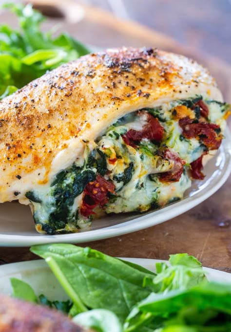 Tuscan Stuffed Chicken with spinach and sun-dried tomatoes. Easy Stuffed Chicken Breast Recipes, Easy Stuffed Chicken, Easy Stuffed Chicken Breast, Chicken Breast Recipes Dinners, Baked Stuffed Chicken, Tomatoes And Cheese, Chicken Breasts Recipe, Stuffed Chicken Breasts, Bake Chicken