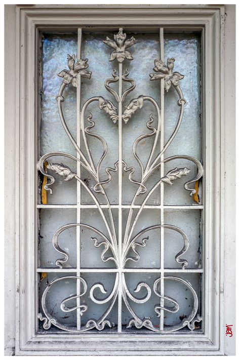 Art Nouveau Pattern, Art Nouveau Architecture, Iron Work, Paris Photo, Baby Tattoos, Iron Metal, Metal Work, Objet D'art, Beautiful Tattoos