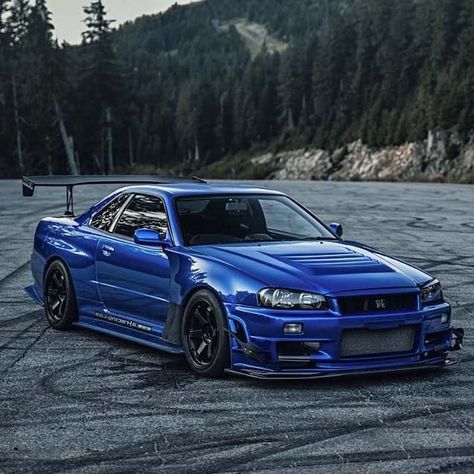 Nissan Skyline GTR V-Spec II (R34) R6 Turbocharged 2,6liter 1560kg AWD #nissangtr #skyline #r34 #vspec #jdm Nissan Gtr Wallpapers, Gtr Nissan, Nissan R34, Nissan Gtr R34, R34 Skyline, Serie Bmw, Skyline Gtr R34, R34 Gtr, R35 Gtr