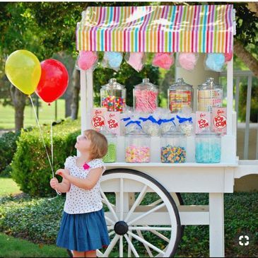 Candy Cart Ideas, Gerobak Dorong, Bar Deco, Candy Stand, Bar A Bonbon, Sweet Carts, Cart Ideas, Candy Display, Candy Station