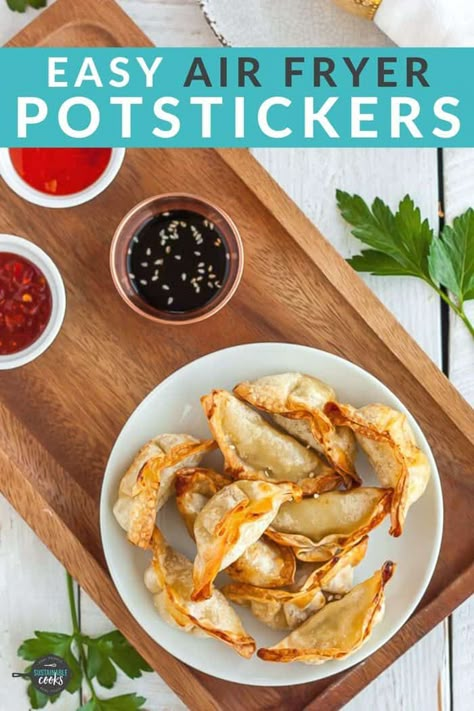 Airfry Potstickers, Dumplings Recipe Air Fryer, Air Fry Pot Stickers, Air Fried Dumplings, Air Fry Dumplings, Air Fryer Gyoza, Pot Stickers Air Fryer, Air Fryer Wonton Recipes, Potstickers Air Fryer