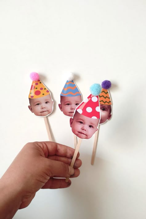 Cupcake Toppers Baby Face Printed on 300g thick paper. Printed with high printing technology. Send your photo as a message. You will receive a design proof within 1-2 business days after placing an order. We will await your answer for 24 hours before proceeding your order. Please stay in contact after ordering. Face Birthday Decor, 1st Birthday Cupcake Toppers, Baby Face Garland, Baby Face Garland Birthday, First Birthday Face Banner, First Birthday Cupcake Toppers, Baby Face Cupcake Toppers, Baby Cupcake Toppers, Personalised Cupcake Toppers