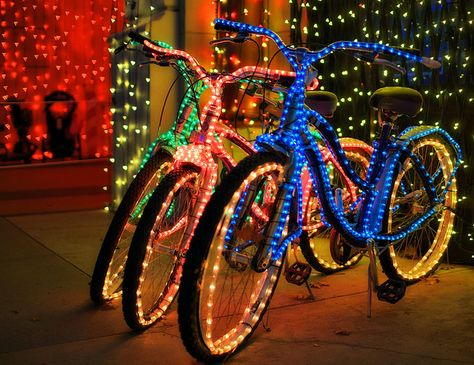 The Osborne Family Spectacle of Dancing Lights - Even The Bikes Are Lit by Express Monorail, via Flickr Bike Parade, Bike Decorations, Christmas Light Installation, Disney World Christmas, Christmas Parade, Tape Lights, Foto Tips, Bicycle Lights, Christmas Photography