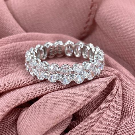 Oval Cut 3.75-4.75Ct Lab Grown Diamond Eternity Band, Stackable Oval Lab Diamond Wedding Ring, Full Eternity Oval Wedding Band 14k Gold Oval Eternity Wedding Band, Oval Eternity Band, Oval Wedding Band, Diamond Eternity Band, Diamond Wedding Ring, Signature Jewelry, Eternity Band Diamond, Diamond Eternity, Eternity Band