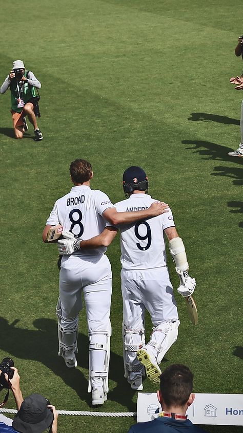 Stuart Broad Jimmy Anderson Retirement Farewell Ashes Cricket Jimmy Anderson, Ashes Cricket, Cricket England, Ab De Villiers Photo, England Cricket Team, Stuart Broad, Live Cricket Streaming, England Cricket, James Anderson