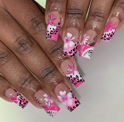 2000s Nail Trends, Tropical Y2k Nails, Y2k Barbie Nails, Y2k Hibiscus Nails, Y2k Beach Nails, Tropical Nails Pink, Gyaru Nails Tropical, French Tip Different Colors, Y2k Toenails