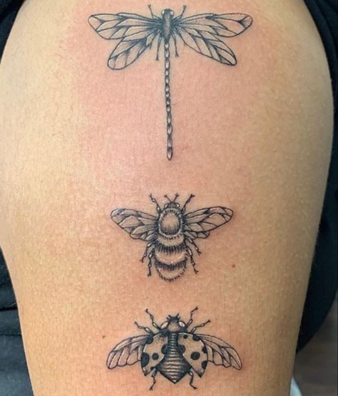 Artist - @tattsbytrin (Instagram) #tattoo #insects #dragonfly #bee #ladybug #tattooideas Insect Tattoos For Women, Insects Tattoo Design, Dragonfly And Bee Tattoo, Flying Bug Tattoo, Cute Insect Tattoos, Dragonfly Tattoo On Arm, Bee And Ladybug Tattoo, Ladybug And Bee Tattoo, Simple Insect Tattoo