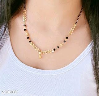 Unique Mangalsutra Designs, Unique Mangalsutra, Black Beads Mangalsutra, Black Beads Mangalsutra Design, Gold Jewelry Simple Necklace, Gold Mangalsutra Designs, Gold Mangalsutra, Mangalsutra Designs, Black Beaded Jewelry