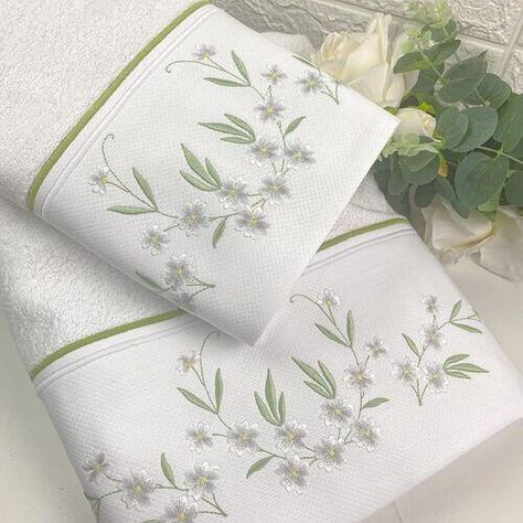 Towel Embroidery Designs, Fruit Basket Gift, Embroidered Bedding, Towel Embroidery, Embroidery Book, Pola Sulam, Embroidered Towels, Cross Stitch Rose, Towel Collection