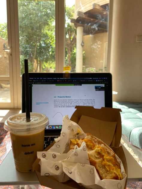 online class breakfast Online Class Aesthetic, Classes Aesthetic, Arabella Aesthetic, Class Aesthetic, Romanticizing School, Camera Roll Dump, Online Class, Study Hard, Insta Feed