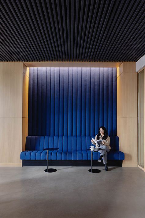 1WSQ: Elevating the Modern Office with Vocon’s Design Kuala Lampur, Office Booth, Joe Thomas, Shaw Contract, Corporate Office Design, Office Pods, Blue Office, Booth Seating, Office Lounge