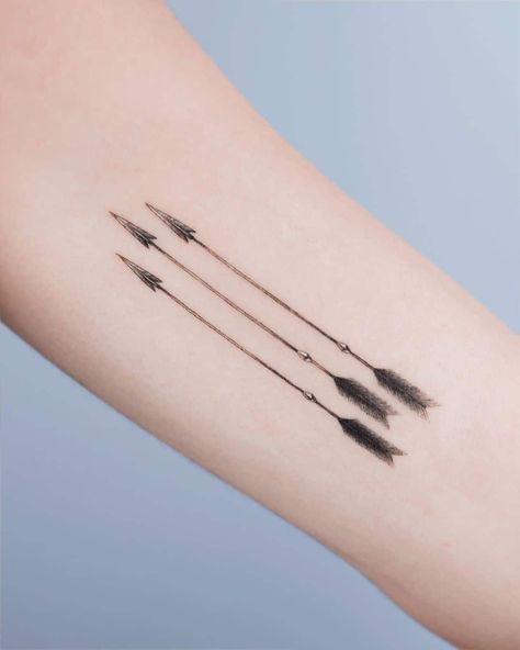 3 Arrow Tattoos For Women, 3 Arrow Tattoo, Arrow Tattoo Meaning, Arrow Head Tattoos, Feather Arrow Tattoo, Simple Arrow Tattoo, Arrow Tattoo On Wrist, Archer Tattoo, Meaning Of Arrow Tattoo