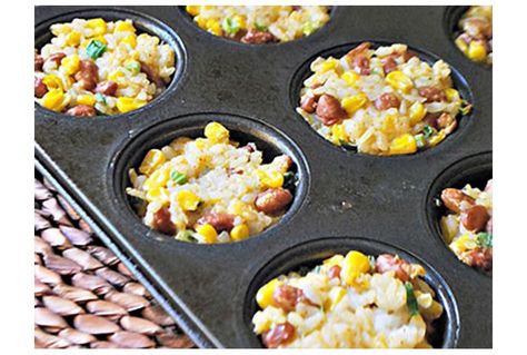 Rice & Bean Cakes from savvymom.ca (http://www.savvymom.ca/recipe/rice-bean-cakes/) Daisy Food, Mini Muffin Tin Recipes, Blw Ideas, Savoury Muffins, Tin Recipes, Hearty Snacks, Bean Cakes, Toddler Lunches, Muffin Tin Recipes