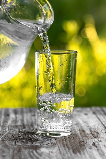 Water Jar Aesthetic, Pouring Water Aesthetic, Water In Glass Aesthetic, Drinking Water Images, Aesthetic Water Pictures, Aesthetic Glass Of Water, Water Jug Aesthetic, Water Images Photography, Water Glass Photography