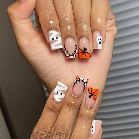 24pcs short and medium-sized fake nails, Halloween Scary Pumpkin Design Square Nail, press on Short Acrylic Nails Designs Orange, Square Nail Designs Fall, Cutesy Halloween, Country Acrylic Nails, Nail Art Halloween, Holloween Nails, Fall Acrylic, Square French, Halloween Acrylic Nails