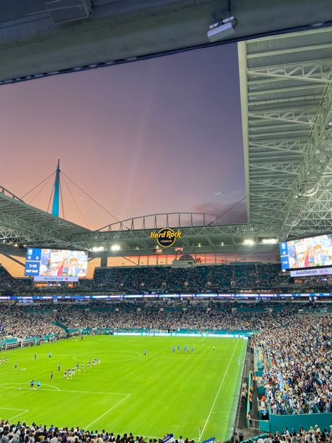 Stadium Tour Aesthetic, Miami Dolphins Aesthetic, Nfl Stadium, Miami Dolphins Stadium, Full Stadium Concert Aesthetic, Hard Rock Stadium, American Football Stadium, Stadium Wallpaper, Biggest Stadium