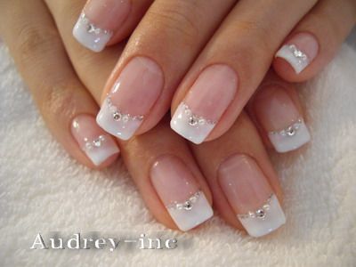 Jewels Nails, Glitter French Manicure, Manicure Designs, French Manicure Designs, Wedding Nails French, French Manicure Nails, Manicure Gel, Pedicure Designs, Bride Nails