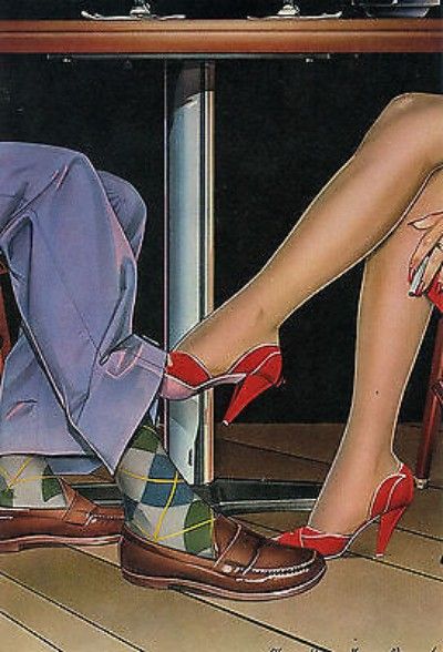 1980 PAPER MOON GRAPHICS - 'FOOTSIE' by Dennis Mukai  (08/12/2014) Pinup Wallpaper, Pin Up Aesthetic, 50s Art, 1950s Art, Vaporwave Art, Dorm Art, Couples Play, Paper Moon, Romance Art