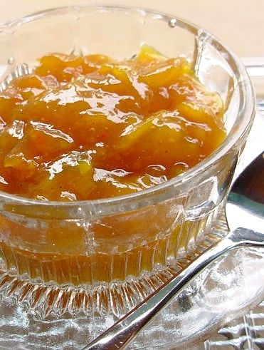 Pear Chutney Recipe, Pear Sauce Recipe, Pear Sauce, Roasted Ham, Chutney Recipe, Pear Recipes, Cooking Sauces, Good Eat, Chutney Recipes