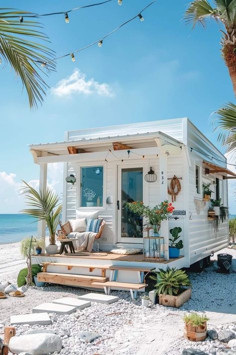 Tiny Beach House, Small Beach Houses, Paint Color Ideas, Cool Tree Houses, Dream Beach Houses, Exterior Paint Color, Casa Container, She Sheds, Tiny Spaces